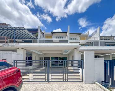3 Storey Terrace at Serissa U16, Denai Alam, Shah Alam