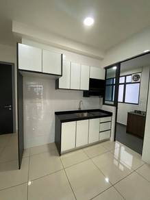 KL traders square Partially Furnished unit For Rent, Anytime Move in!