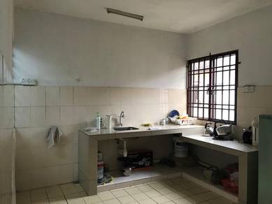 Hot Deal! Upper Unit Townhouse at Taman Suria - Freehold
