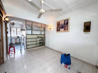 Flat Taman Ungku Tun Aminah