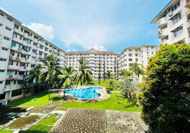 Cocobay Condominium Resort Teluk Kemang Pantai Purnama Port Dickson