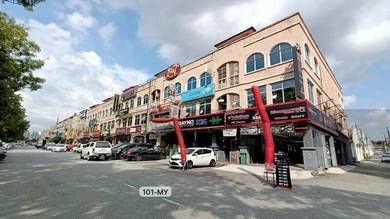 FACE MAINROAD😍Shop Lot Office -Bandar Puteri Puchong【1st Floor】Rent