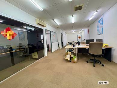 FACE MAINROAD😍Shop Lot Office -Bandar Puteri Puchong【1st Floor】Rent
