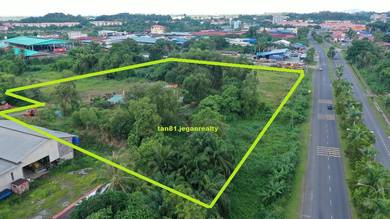 Sandakan mile 8 (999yrs) Roadside Industrial Vacant Land 3.6acs