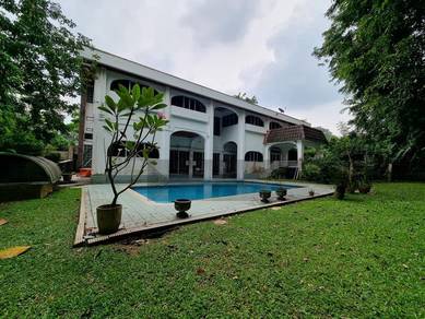 24hours G&G, Strategic Location yet Privacy Living, Freehold Bungalow