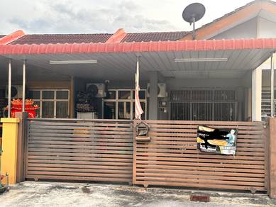 Teres Setingkat Bawah pasaran Teluk Air Tawar untuk dijual