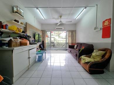 Full Renovated, Level 5 without lift, Very Good Condition, Low Density