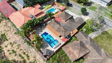 [FULLY FURNISHED] Single Storey Bungalow, A'Famosa Resort, Alor Gajah