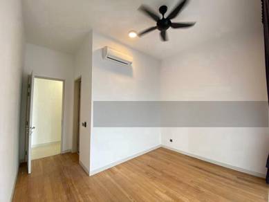 The Park 2 pavilion Bukit Jalil Dual key 1570sf 3+1R4B Freehold