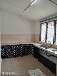 Single storey terraced house for rent ,kepong (Taman desa jaya)