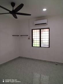 Single storey terraced house for rent ,kepong (Taman desa jaya)