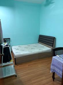 Impian Meridian USJ 3 bedrooms with AC