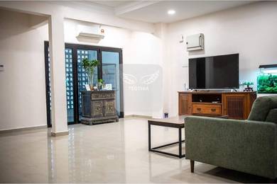 [ Fully Renovated ] Double Storey House Tepi Sungai Teluk Pulai Klang