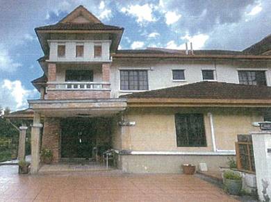 cheap below market 2 storey semi d bandar nusaputra puchong 5262sqft