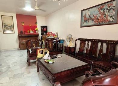 Extended Freehold Home in Taman Bukit Maluri – Safe, Spacious, & Centr