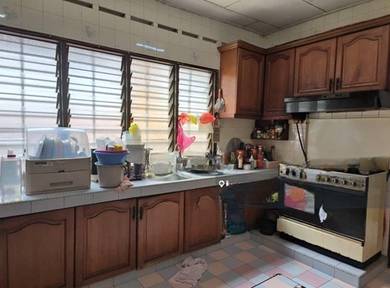 Extended Freehold Home in Taman Bukit Maluri – Safe, Spacious, & Centr