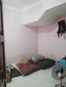 Ground Floor Townhouse in Wangsa Permai – Facing Empty & Spacious Park