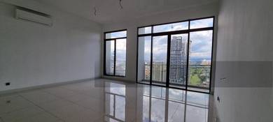 Park 2 pavillion Bukit jalil 1570sf facing park KLCC Freehold 3+14B
