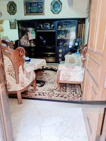 Taman Kok Lian, Jalan Ipoh – Renovated 2.5 Storey Home Near MRT!