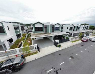 SEMI D 2 storey🔥GATED GUARDED✅LIKE NEW⚡4🛏️4🛁, Bukit Banyan Sierra