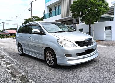 Toyota INNOVA 2.0 G (A)