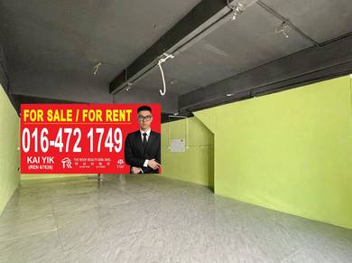 Raja Uda | Ground Floor | Facing Main Road | Rare Unit | For Rent