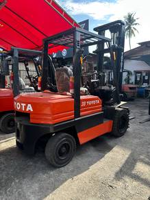 Toyota 5 Series 3.0 Ton Diesel Forklift (M)