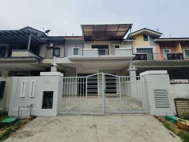 Kempas Utama 24x70 unblock garden view gated Guarded double storey