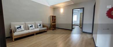 Fully Renovated Move in conditions Newly renovated Freehold