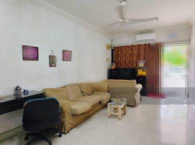 Freehold Home in Kepong Baru – Spacious Parking, Gated Living