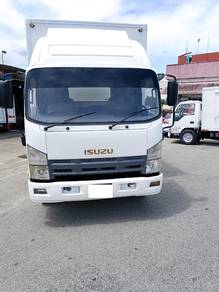 Yr.2014/2015 ISUZU/NPR 75 UHH 14ft LUTON/KOTAK