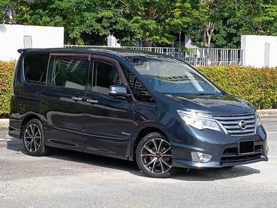 Nissan SERENA 2.0 HYBRID HIGHWAY STAR (A)