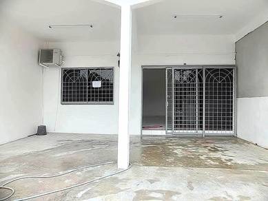 * ( 4 Bilik ) * Rumah Teres 1 Tingkat * dekat Aeon Big * nk Jual *