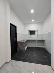 Taman Universiti Pertanian Renovated 3bed2bath 20x65sqft
