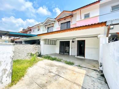NON BUMI REFURBISHED Double Storey SP7, Bandar Saujana Putra
