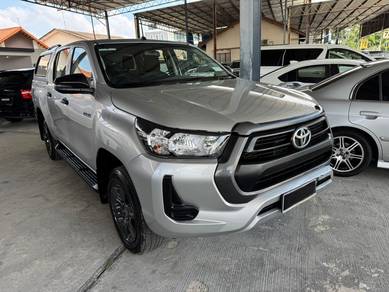 Toyota HILUX 2.4 E (A)