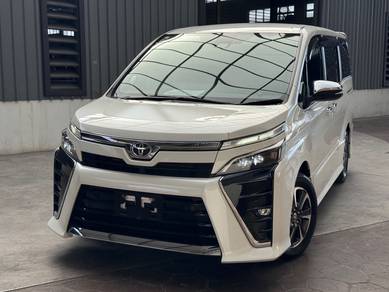 Toyota VOXY 2.0 ZS KIRAMEKI II SALES