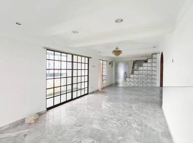 End Lot Sri Jinjang Apartment – Big Balcony & Extended Kitchen