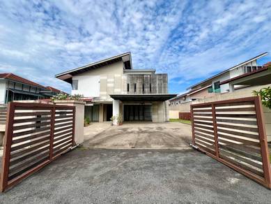 MURAH Double Storey Bungalow Banyan Close Bandar Bukit Mahkota Bangi