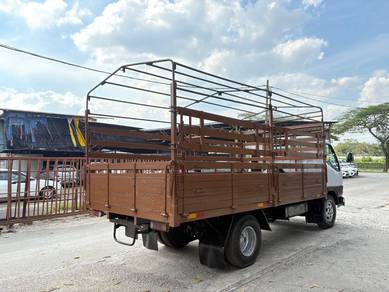 14 Kaki Mitsubishi FE639 Wooden Cargo With Pagar &