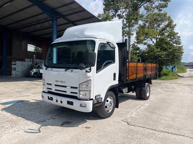 Unregistered 13 Kaki Isuzu NPR75 PRO Wooden Tipper