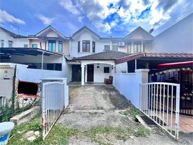 Taman putra perdan double story teres