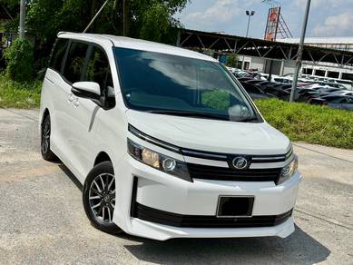 Toyota VOXY X 2.0 🏆 Carking 2016 2018 2019