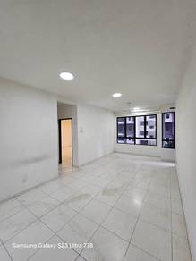 2 Carparks The Heights Condo Pool View Ayer Keroh Near MMU Melaka Nice