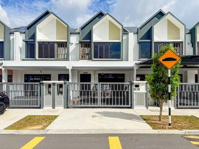 Double Storey Anira Serenia City Kota Warisan Sepang
