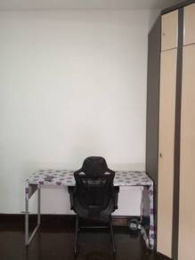 Furnished Middle Bedroom for Rent in Pantai Hillpark Phase 2