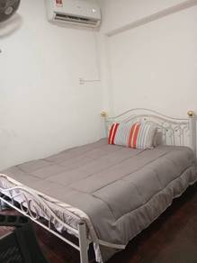 Furnished Middle Bedroom for Rent in Pantai Hillpark Phase 2