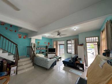 Bukit Indah Jalan Indah Double Storey Terrace End Lot Nusa Bestari