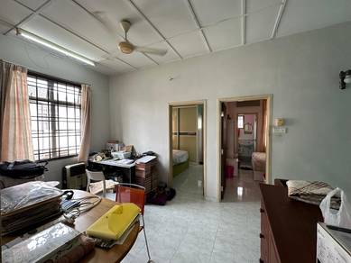 Bukit Indah Jalan Indah Double Storey Terrace End Lot Nusa Bestari