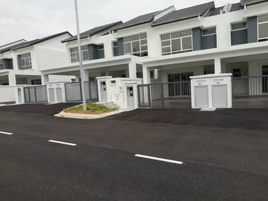 MURAH Double Storey Terrace Intermediate Taman Taming Setia Kajang !!!